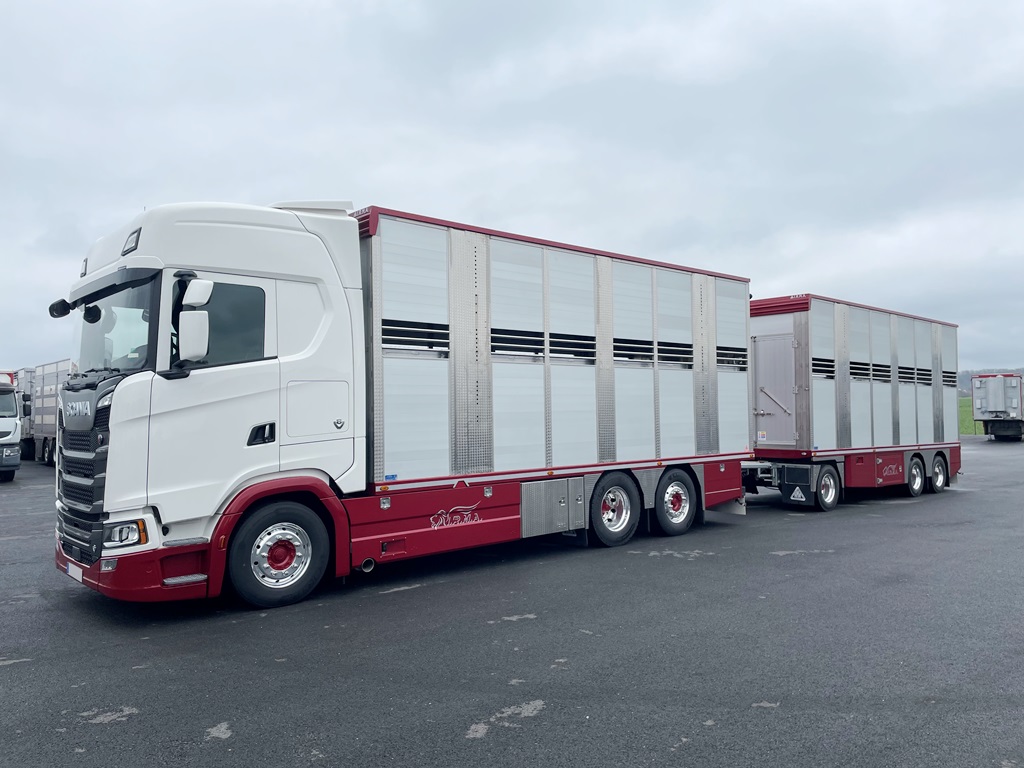 SCANIA S660 + IRMA - 2 étages - Neuf