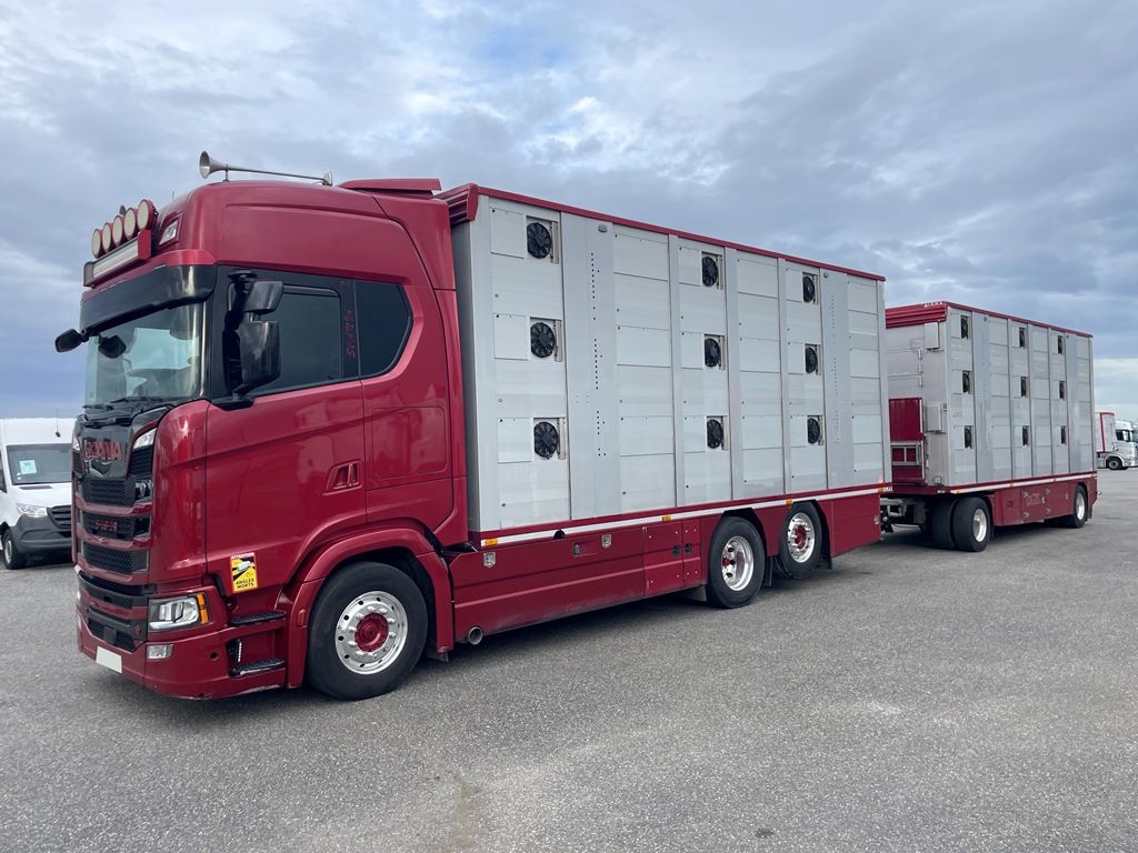 SCANIA S660 + IRMA - étages - 2022 + 2017