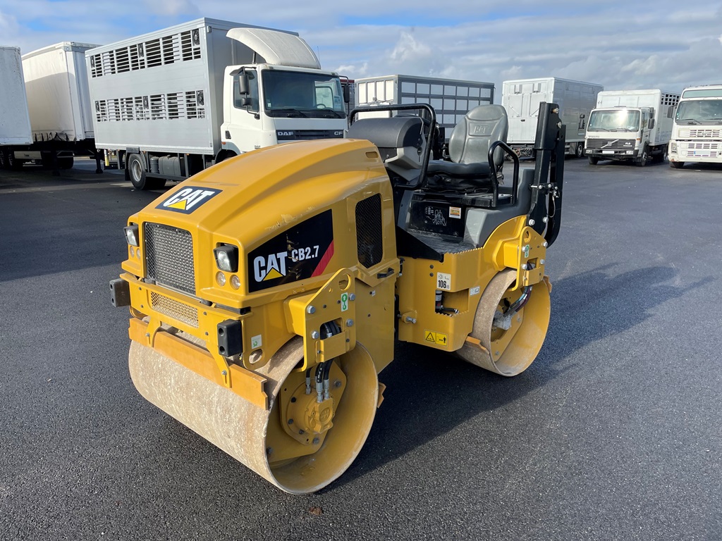 Compacteur CATERPILLAR - CB2.7 - 04/2020
