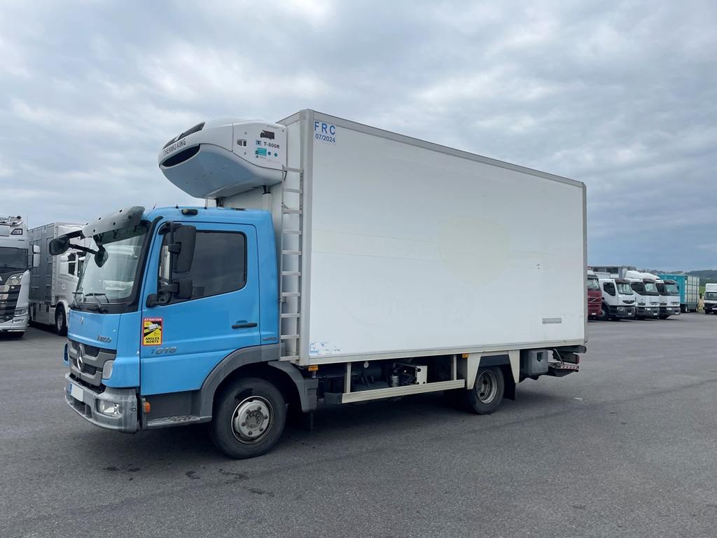 MERCEDES ATEGO 1018 - FRIGO - PENDERIE + HAYON - 2012