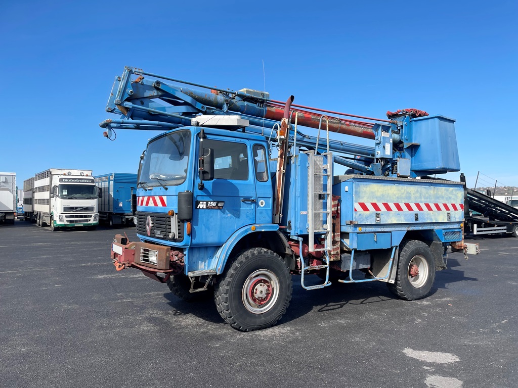 RENAULT MIDLINER 150 - 4x4 - NACELLE - 1994