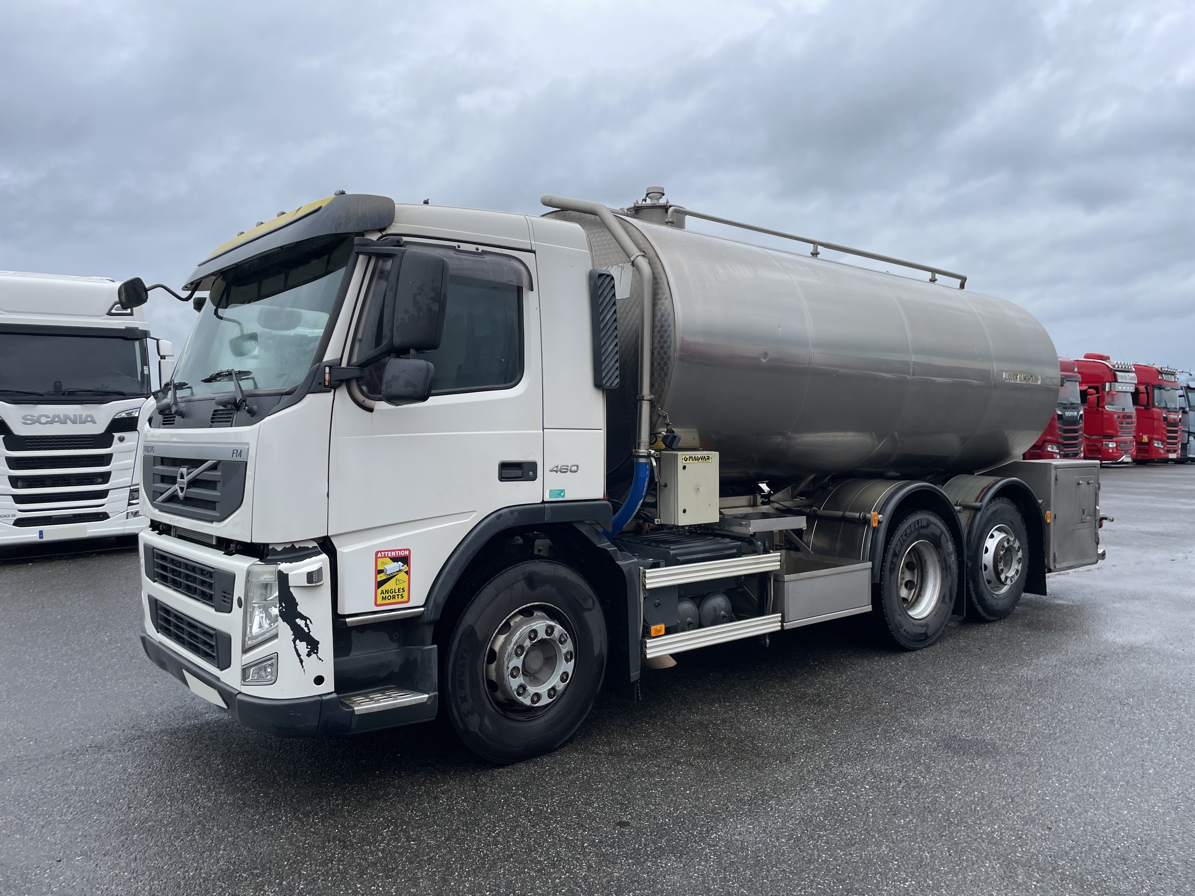 VOLVO - Citerne Alimentaire - MAGYAR - 2011