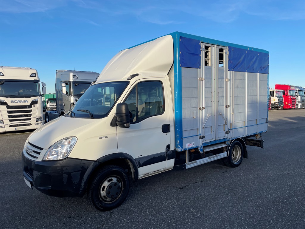 IVECO 35C15 - bétaillère - 2007