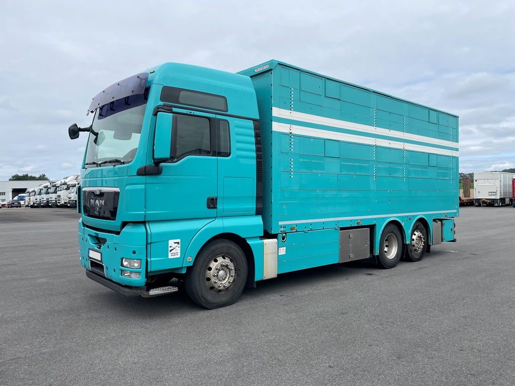 MAN TGX 26.480 - 2 étages PEZZAIOLI - 2 compartiments - 2011