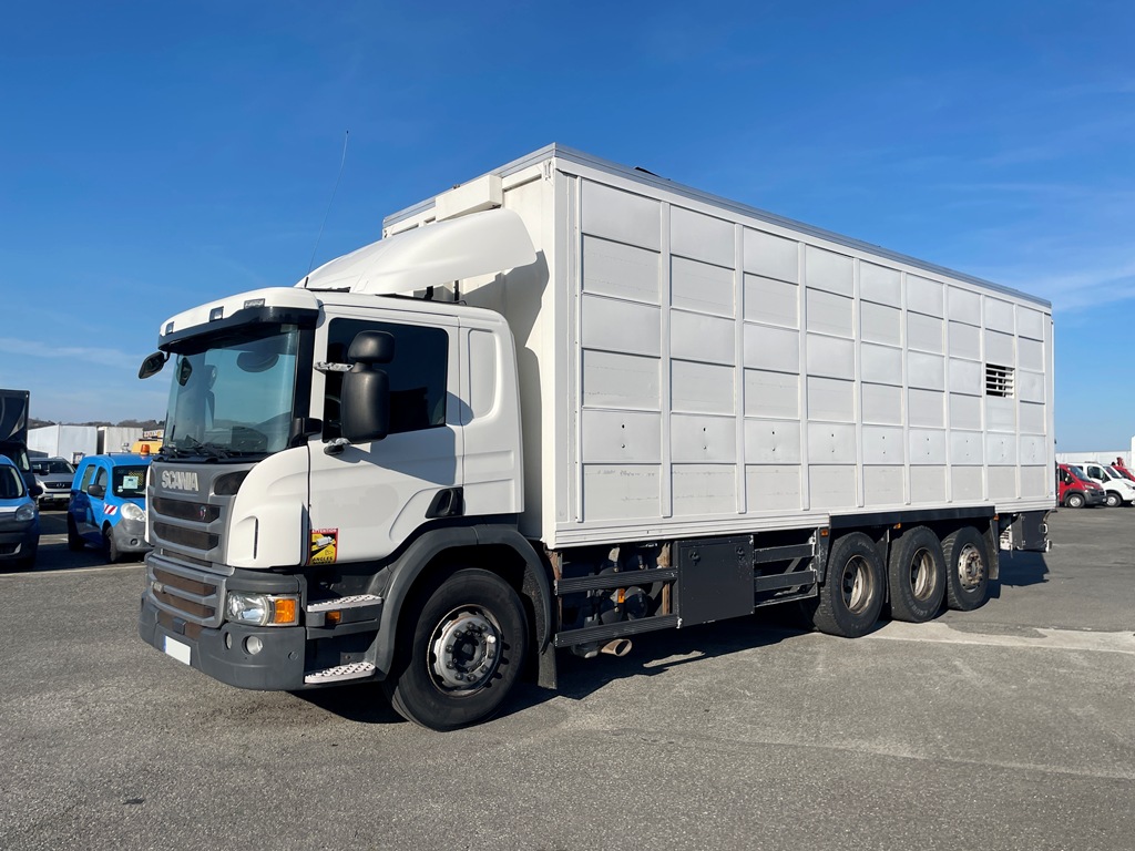 SCANIA P410 - 8x4 - 3 étages GUITTON - 2016