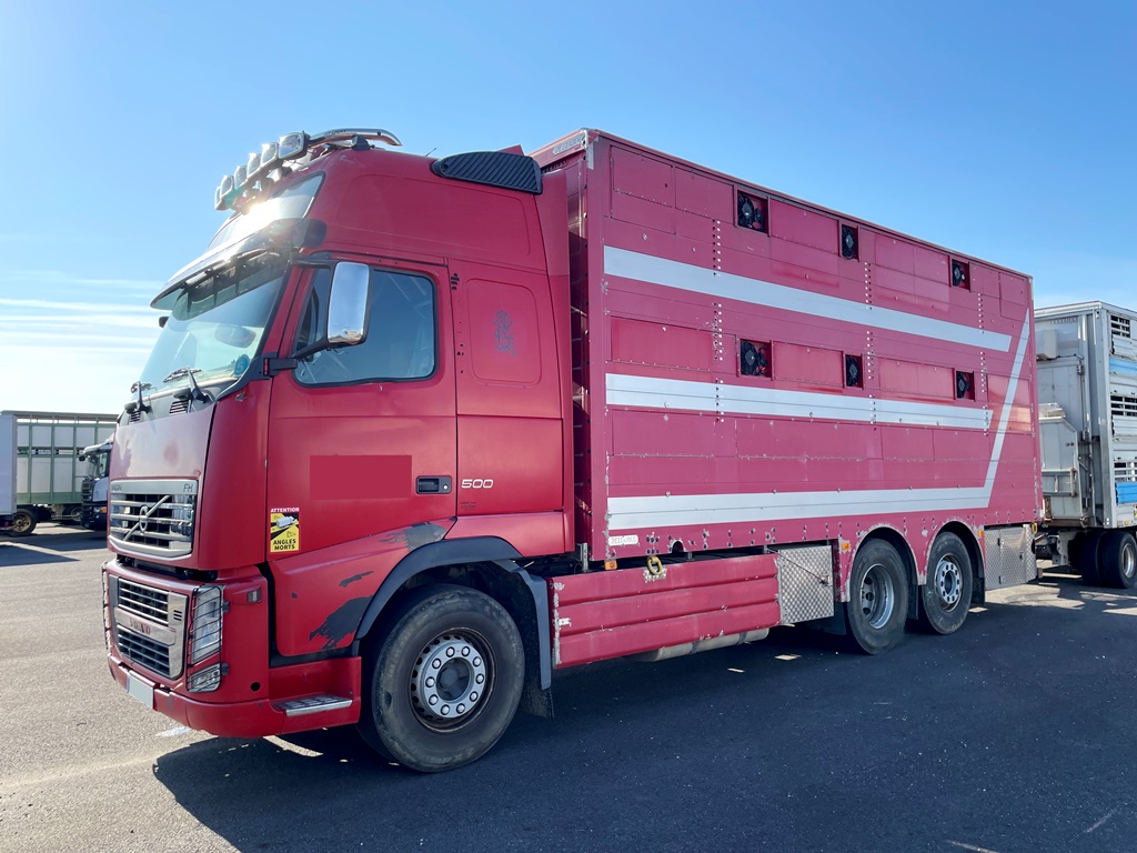 VOLVO FH500 - 2 étages PEZZAIOLI - 2011