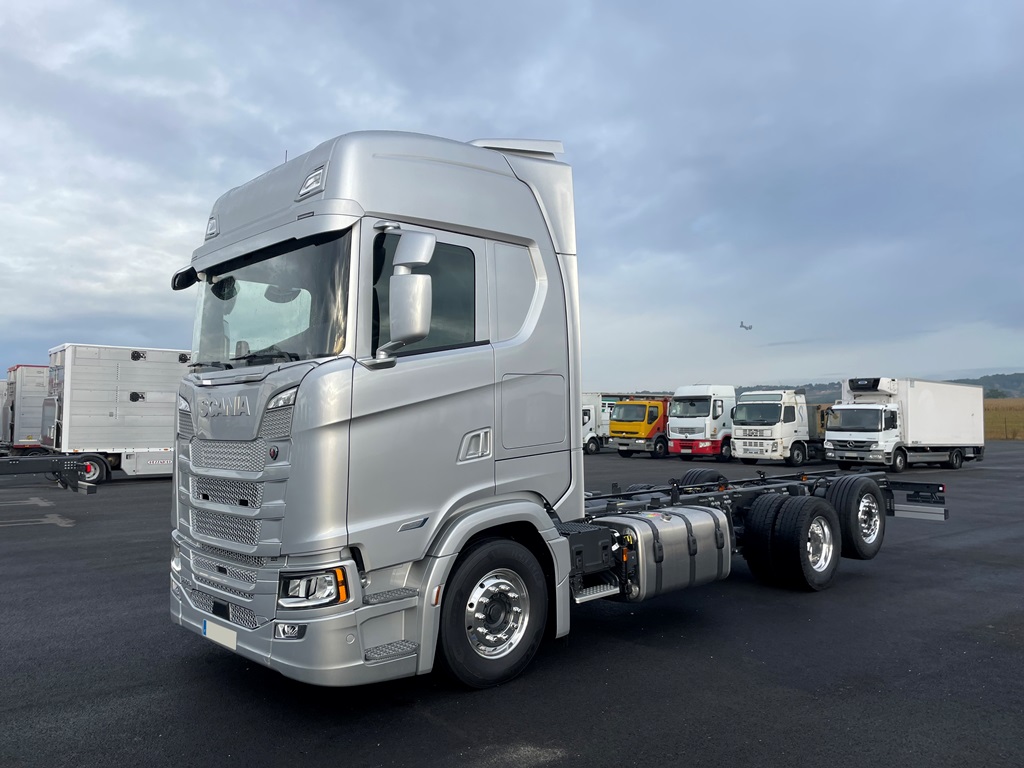 SCANIA - S560 - 6x2 - 2024