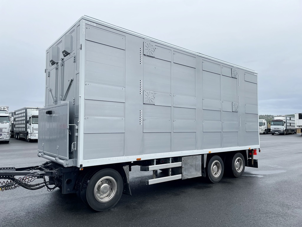GENERAL TRAILERS - 2 étages - 2002