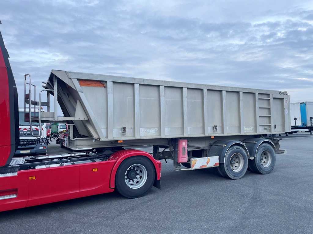 BENALU - Benne - 2005