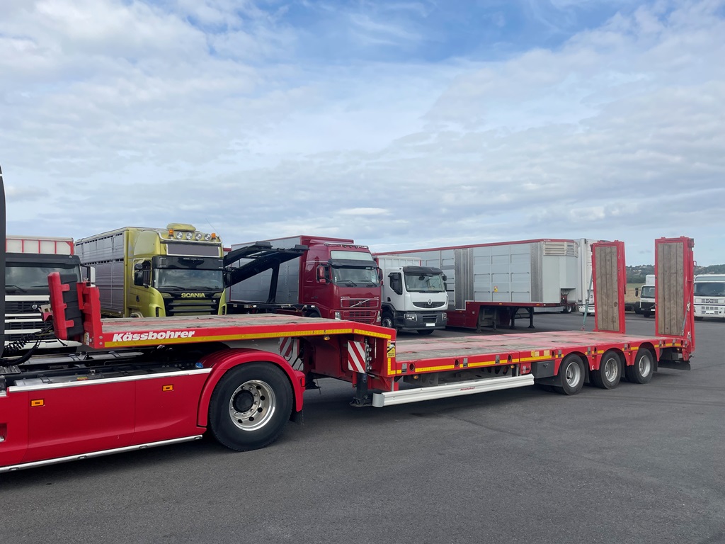 KAESSBOHRER - Porte Engins - 2018