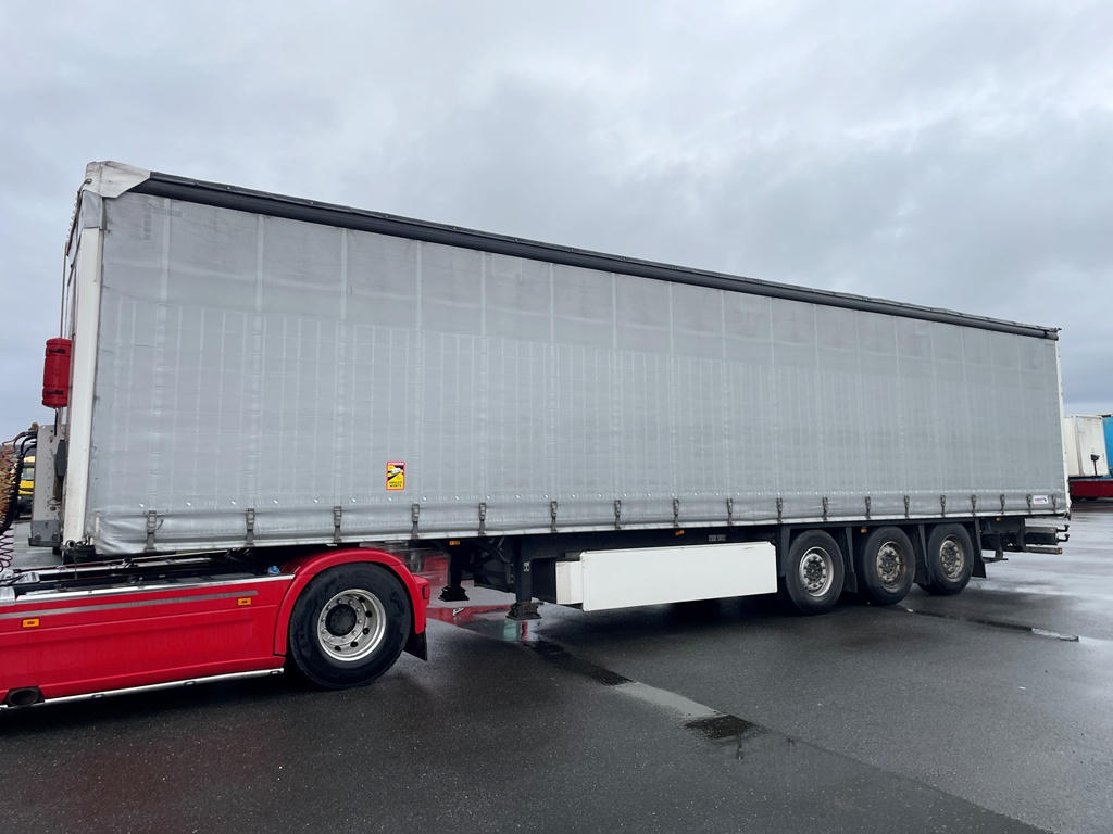 SCHMITZ - Bâchée + Fosse à bobines - 2018