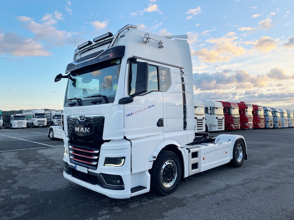 MAN - TGX 18.510 - INDIVIDUAL S - 2022
