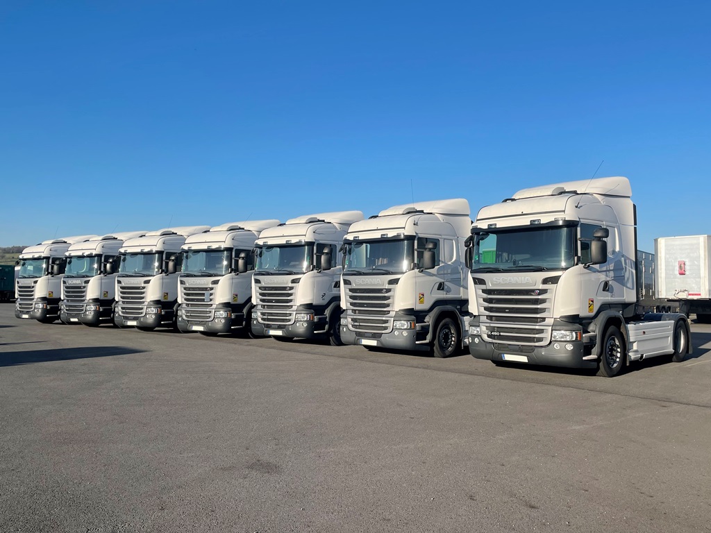 SCANIA - R450 - 2017