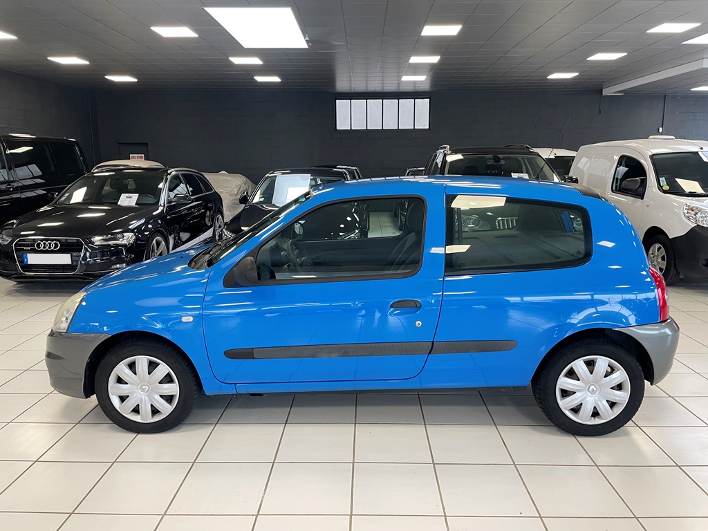 RENAULT CLIO CAMPUS STE II (S65) 1.5 DCI 65CH 3P - 2010