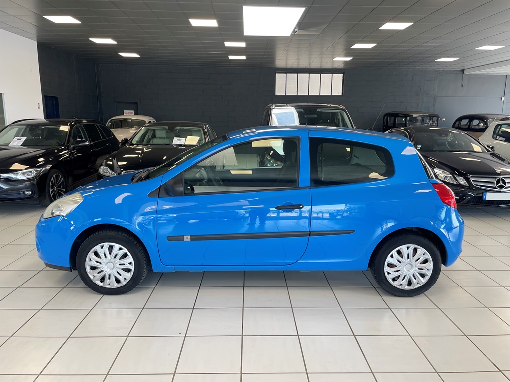 RENAULT CLIO STE III (S85) 1.5 DCI 75CH AIR ECO² 3P - 2013