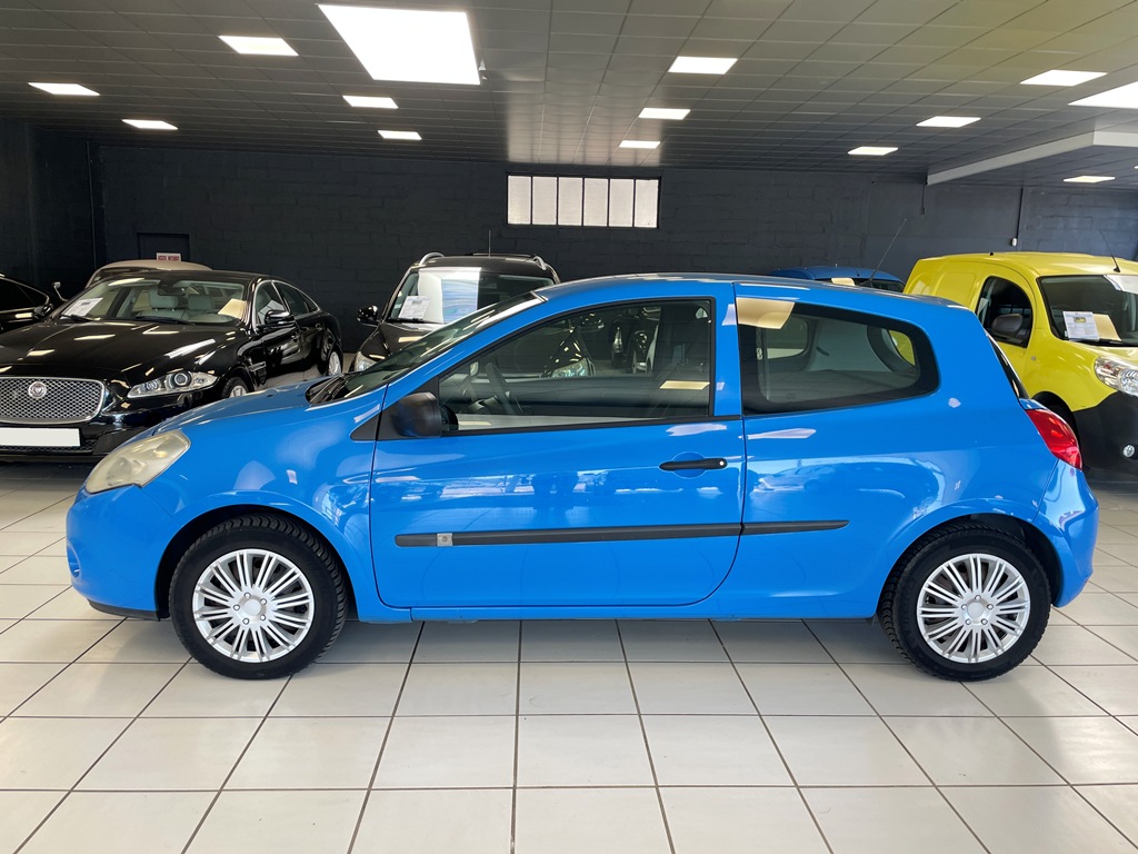RENAULT CLIO STE III (S85) 1.5 DCI 75CH AIR ECO² 3P - 2013