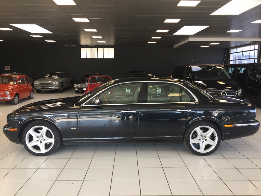 JAGUAR XJ6 III 2.7D 208CH BI-TURBO SOVEREIGN BA - 2006