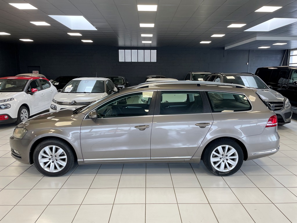 VOLKSWAGEN PASSAT SW VII 1.6 TDI 105CH BLUEMOTION TECHNOLOGY - 2011